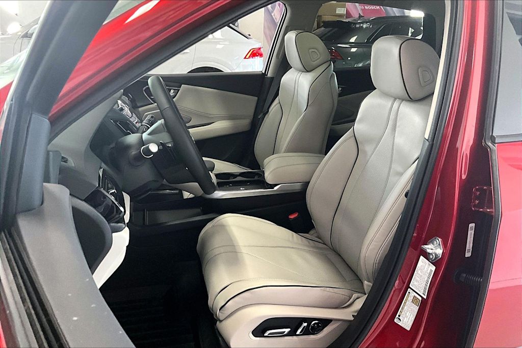 Thumbnail: 2026 Acura RDX - 10