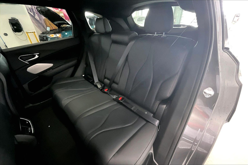 Thumbnail: 2026 Acura RDX - 21