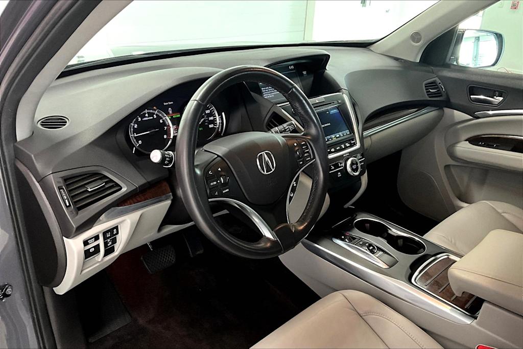 Thumbnail: 2018 Acura MDX - 2