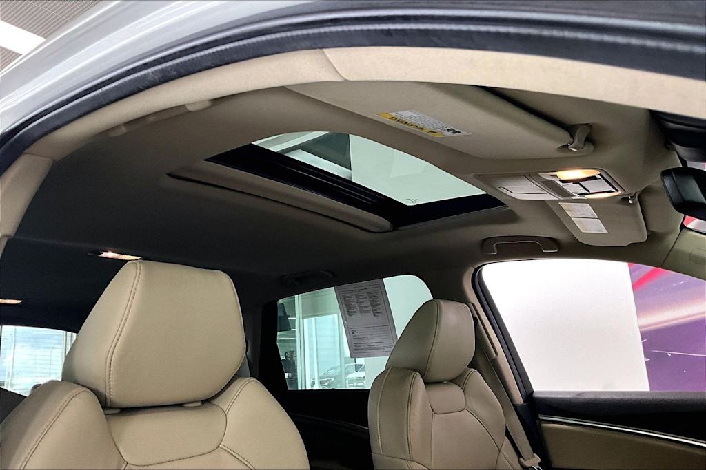 Thumbnail: 2020 Acura MDX - 28