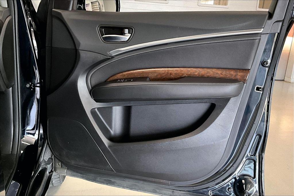 Thumbnail: 2019 Acura MDX - 26