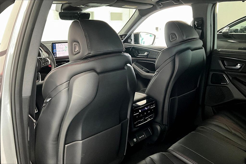 Thumbnail: 2026 Acura MDX - 12