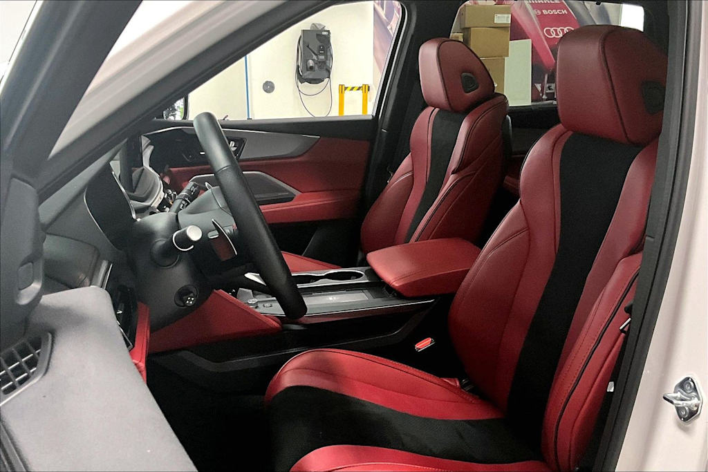 Thumbnail: 2026 Acura MDX - 10