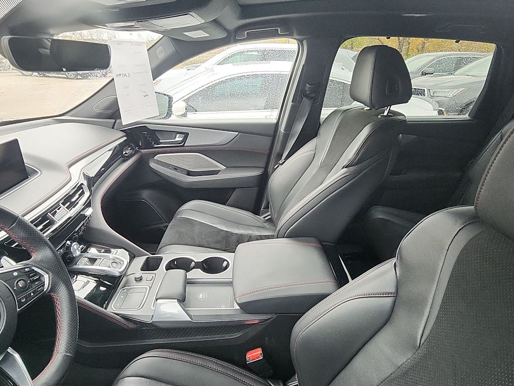 Thumbnail: 2023 Acura MDX - 6