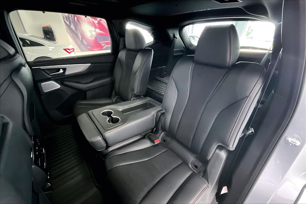 Thumbnail: 2026 Acura MDX - 19