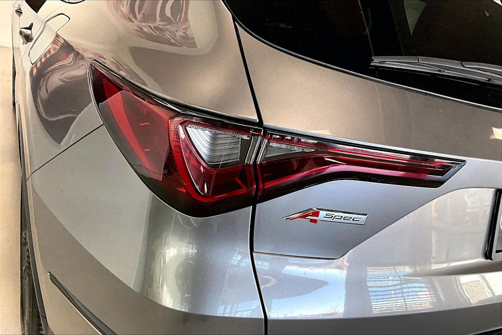 Thumbnail: 2023 Acura MDX - 30