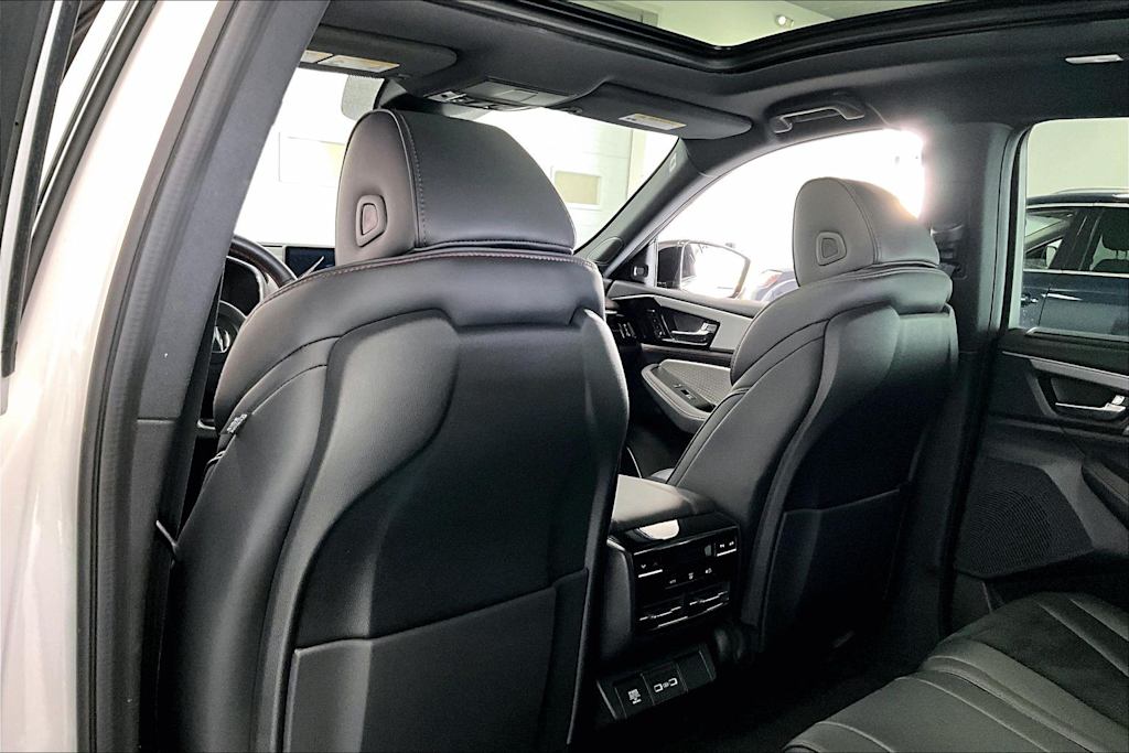 Thumbnail: 2023 Acura MDX - 12