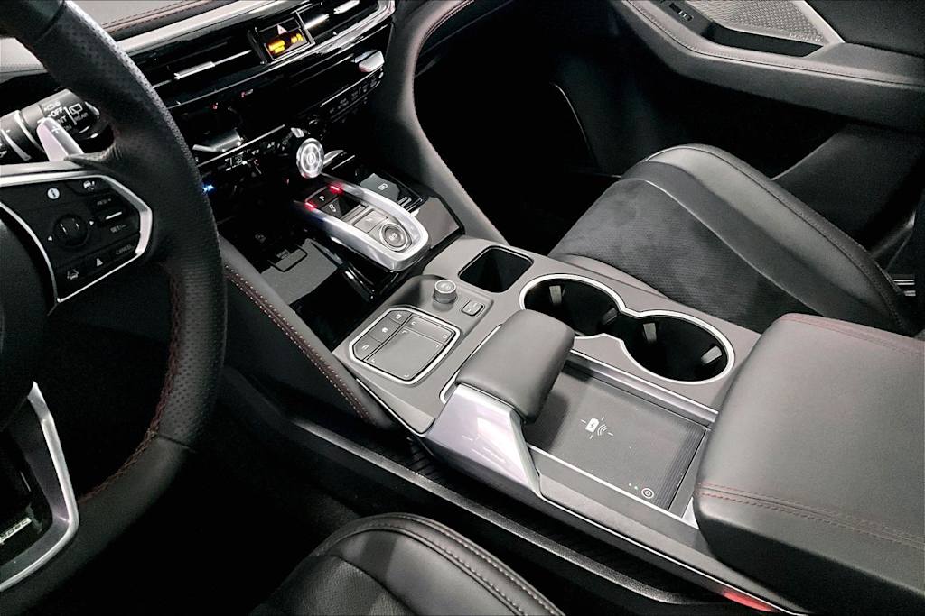 Thumbnail: 2023 Acura MDX - 16