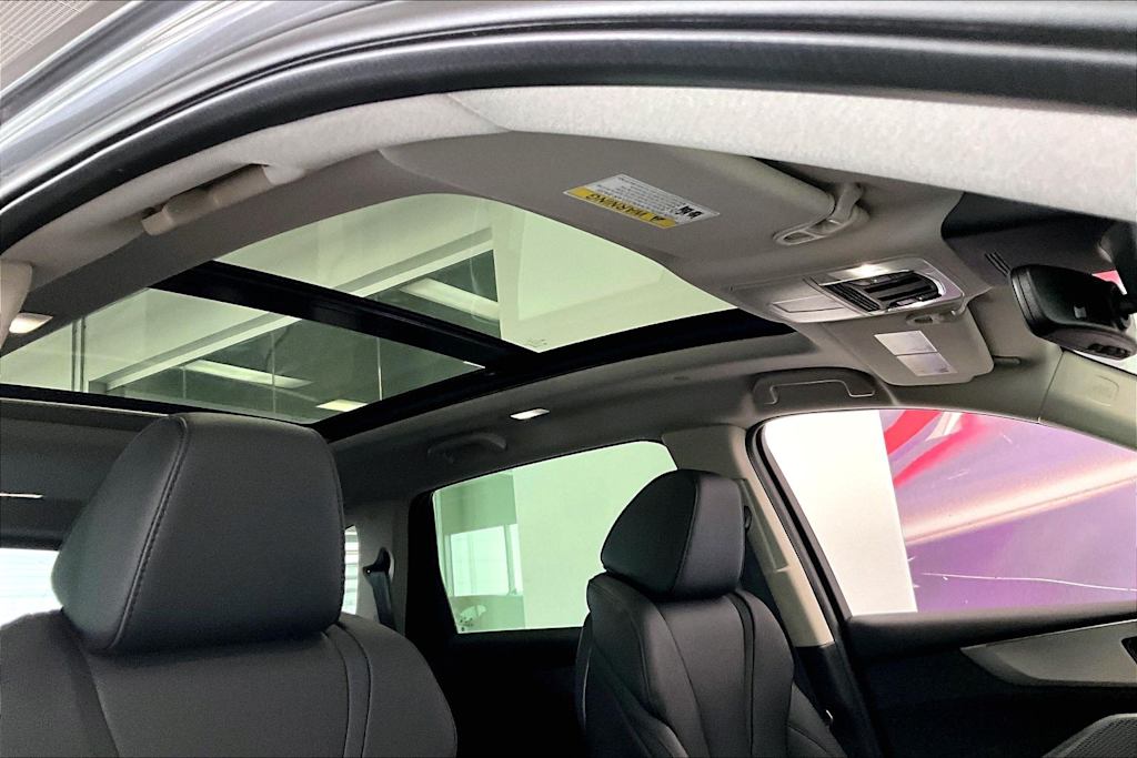 Thumbnail: 2025 Acura MDX - 28