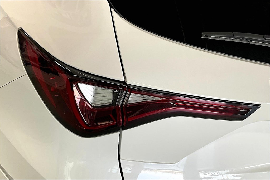 2025 Acura MDX Base 28