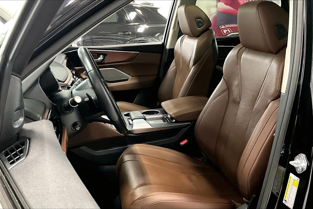 Thumbnail: 2023 Acura MDX - 9