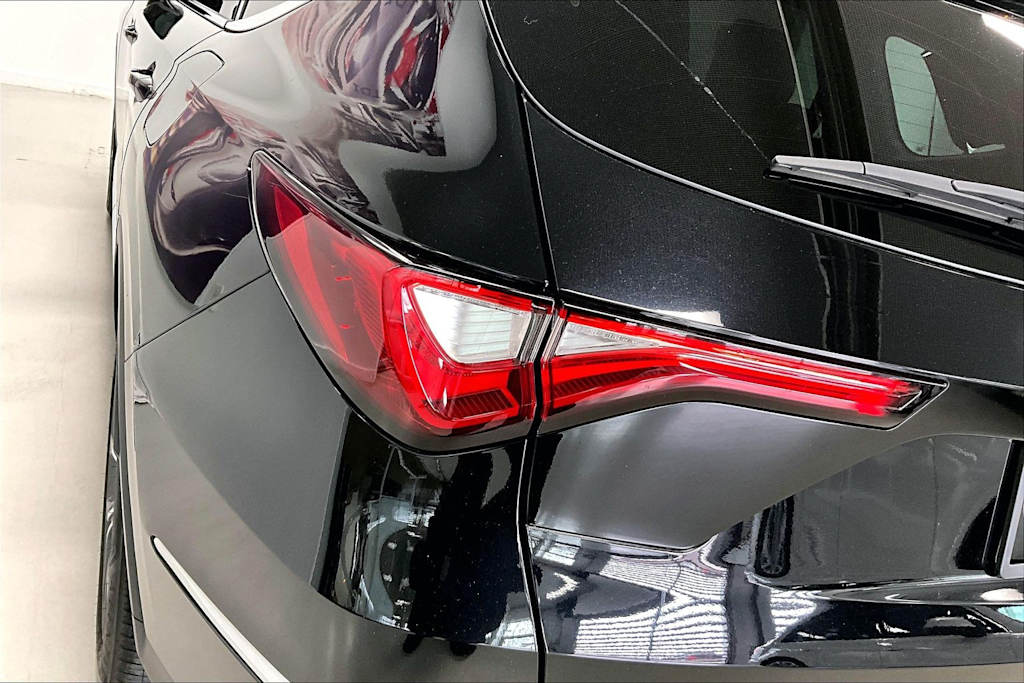 Thumbnail: 2023 Acura MDX - 29