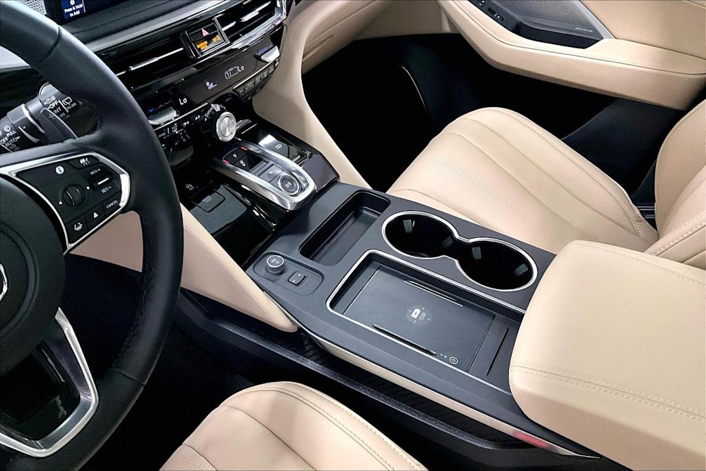 Thumbnail: 2025 Acura MDX - 16