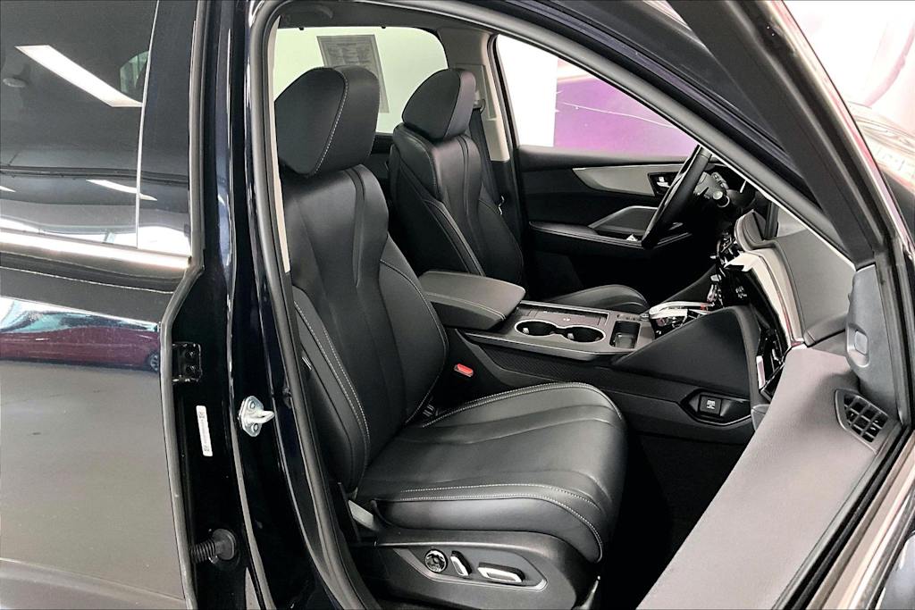 Thumbnail: 2025 Acura MDX - 10