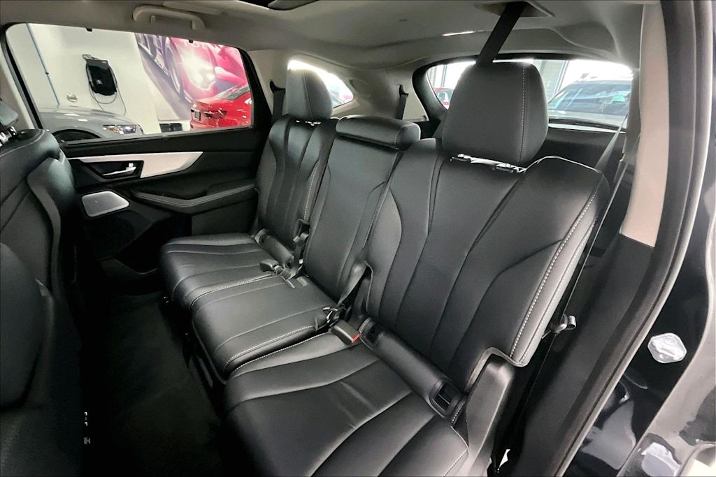 Thumbnail: 2025 Acura MDX - 26