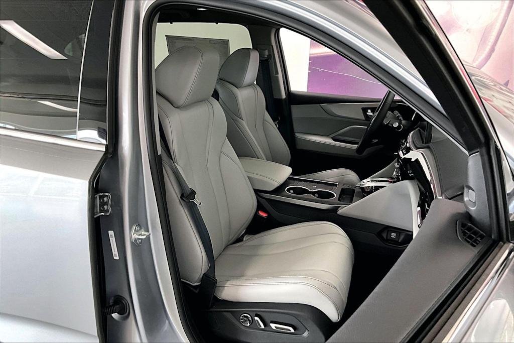 Thumbnail: 2026 Acura MDX - 11