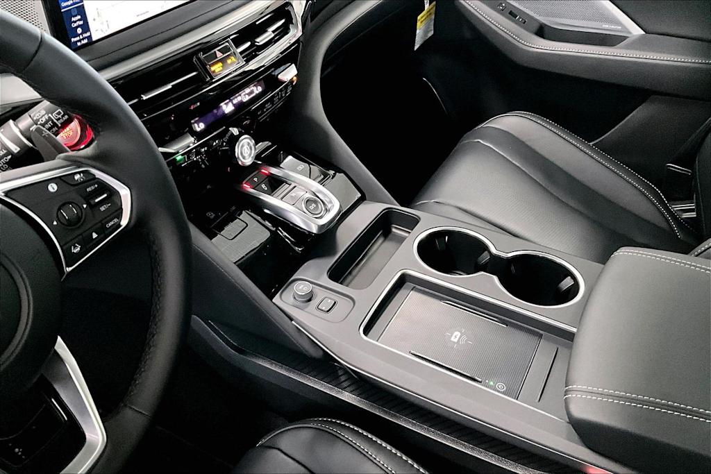 Thumbnail: 2026 Acura MDX - 15