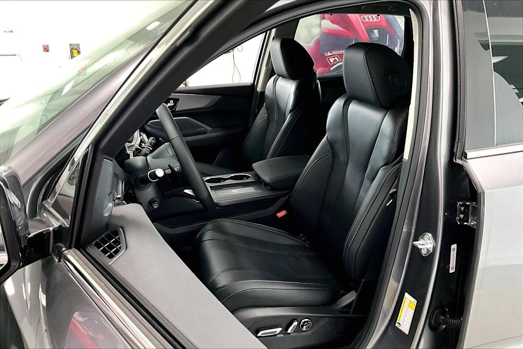 Thumbnail: 2026 Acura MDX - 9