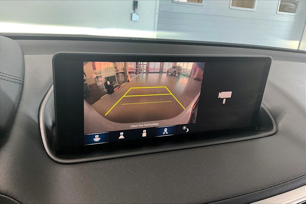 Thumbnail: 2023 Acura MDX - 15