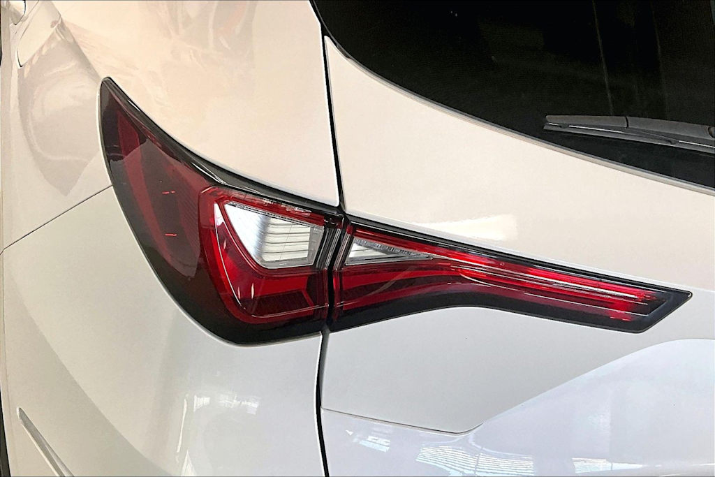 Thumbnail: 2023 Acura MDX - 30