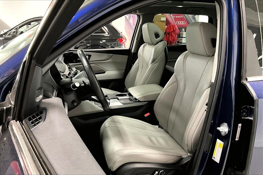 Thumbnail: 2023 Acura MDX - 9