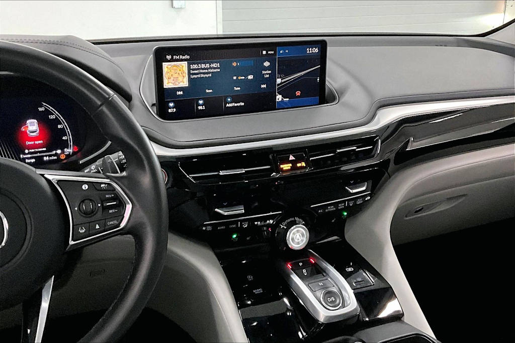 Thumbnail: 2023 Acura MDX - 13