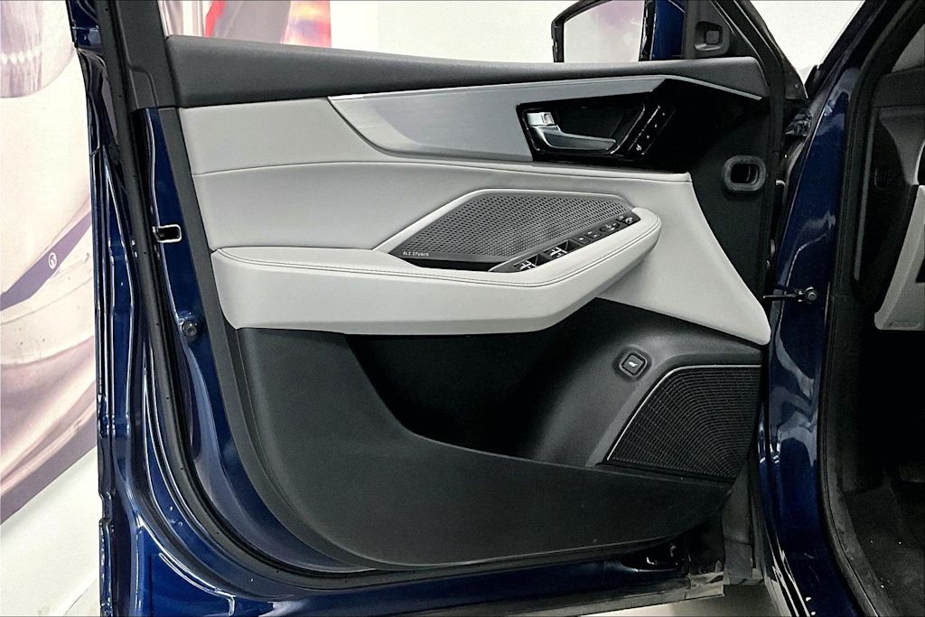 Thumbnail: 2023 Acura MDX - 24