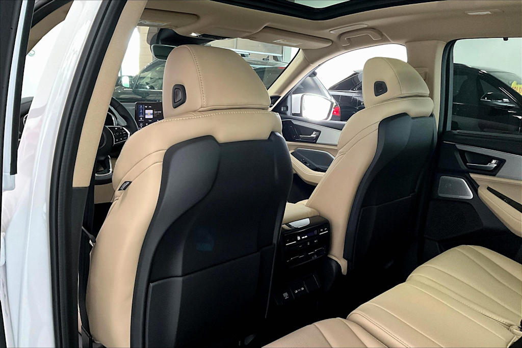 Thumbnail: 2026 Acura MDX - 13