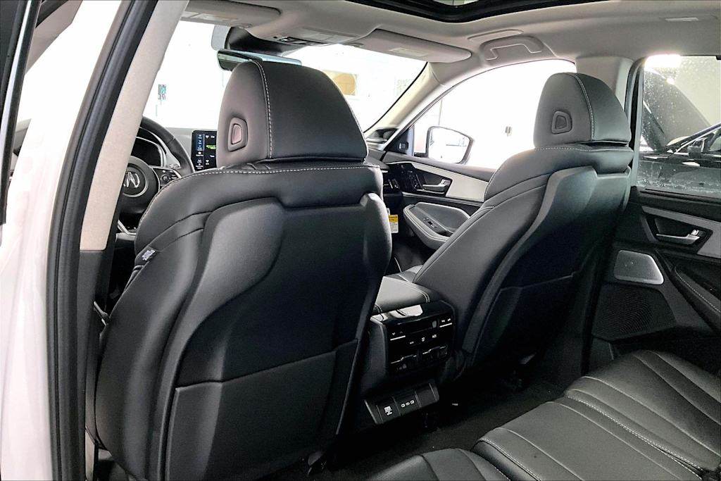 Thumbnail: 2026 Acura MDX - 12