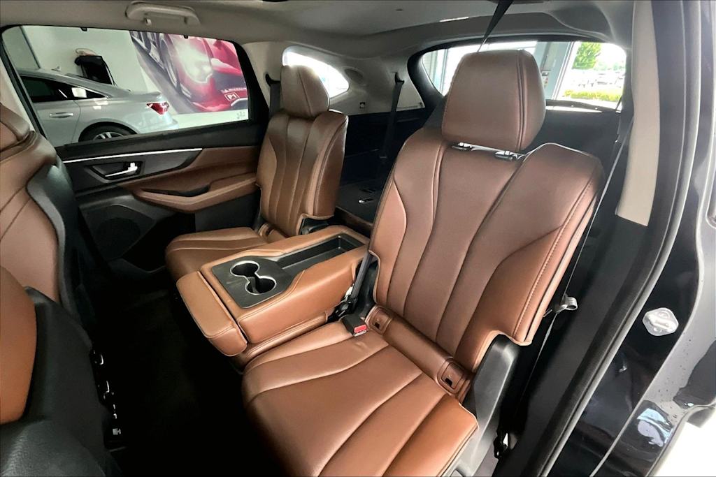 Thumbnail: 2022 Acura MDX - 26