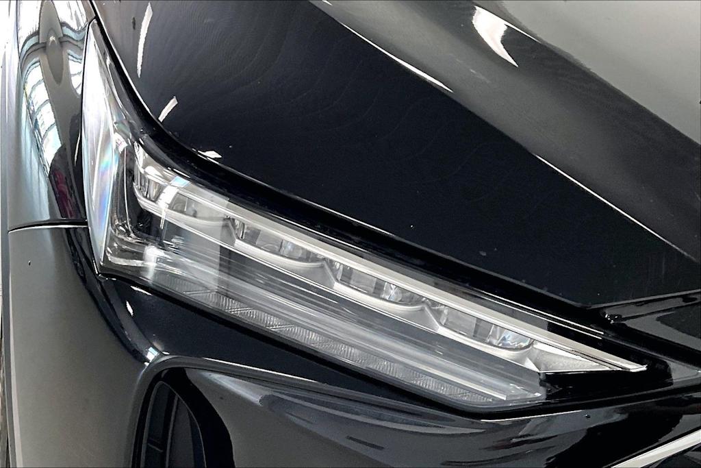 Thumbnail: 2022 Acura MDX - 28