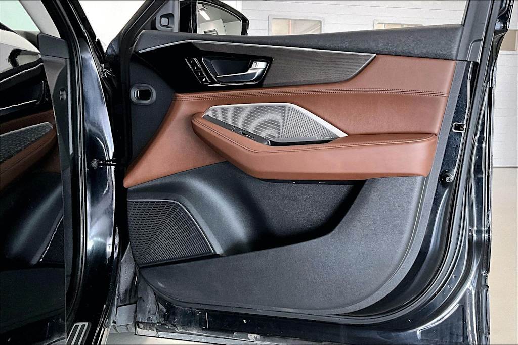 Thumbnail: 2022 Acura MDX - 25