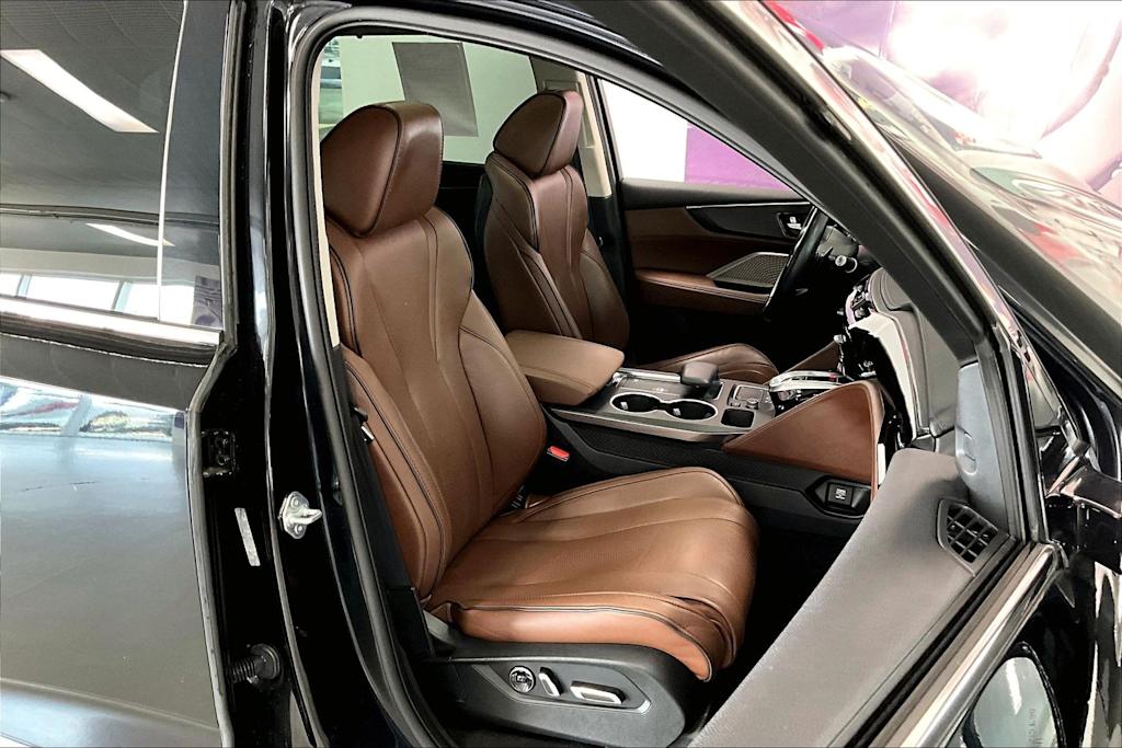 Thumbnail: 2022 Acura MDX - 10