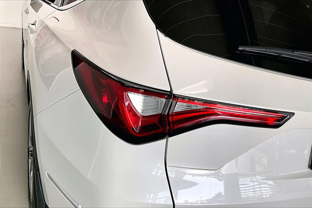 Thumbnail: 2023 Acura MDX - 29
