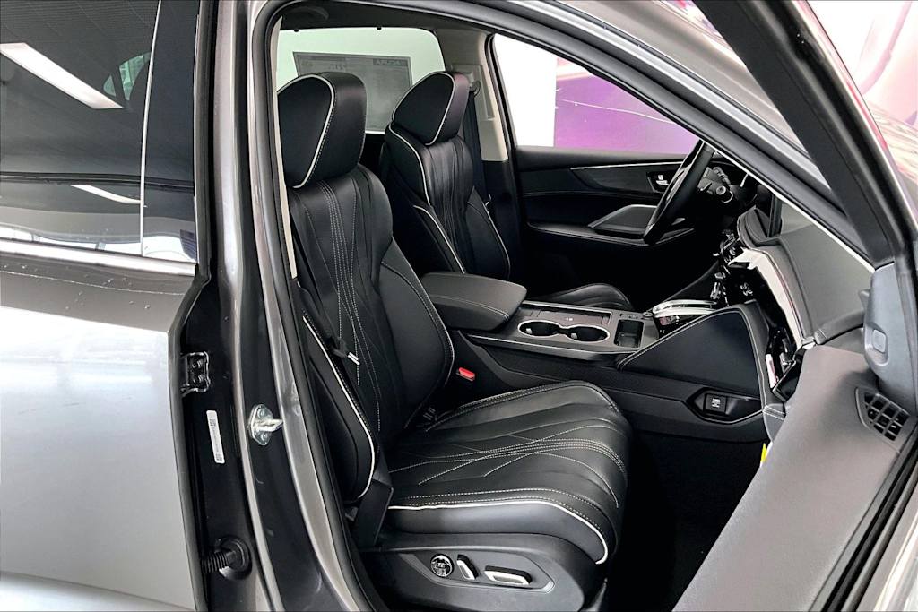 Thumbnail: 2026 Acura MDX - 12