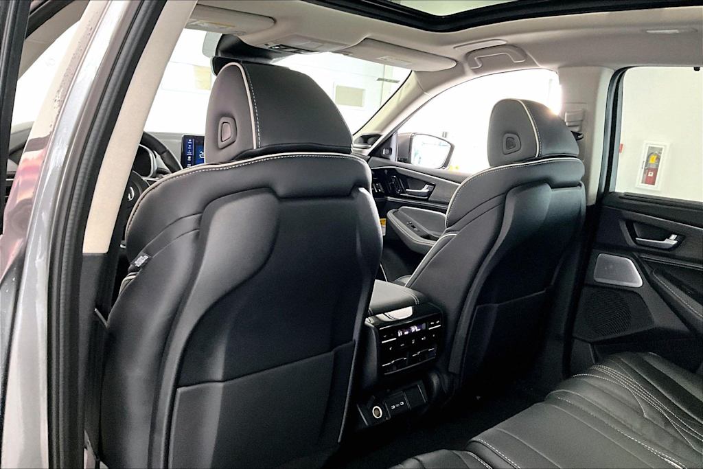 Thumbnail: 2026 Acura MDX - 13