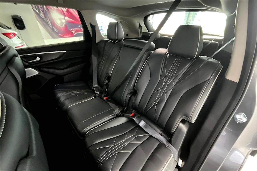 Thumbnail: 2026 Acura MDX - 18