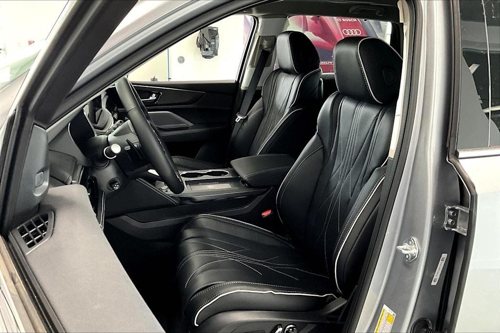 Thumbnail: 2026 Acura MDX - 10