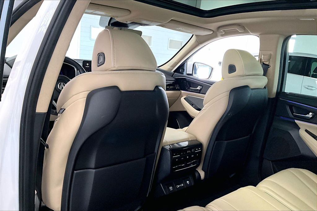 Thumbnail: 2023 Acura MDX - 12