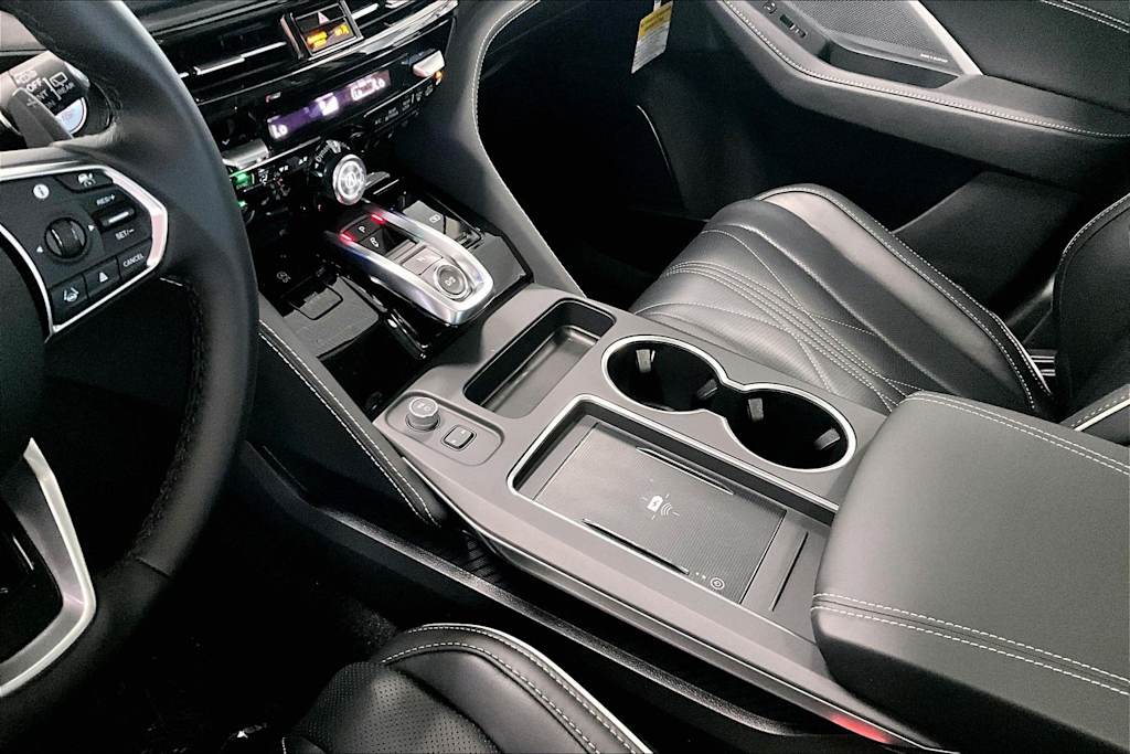 Thumbnail: 2026 Acura MDX - 15