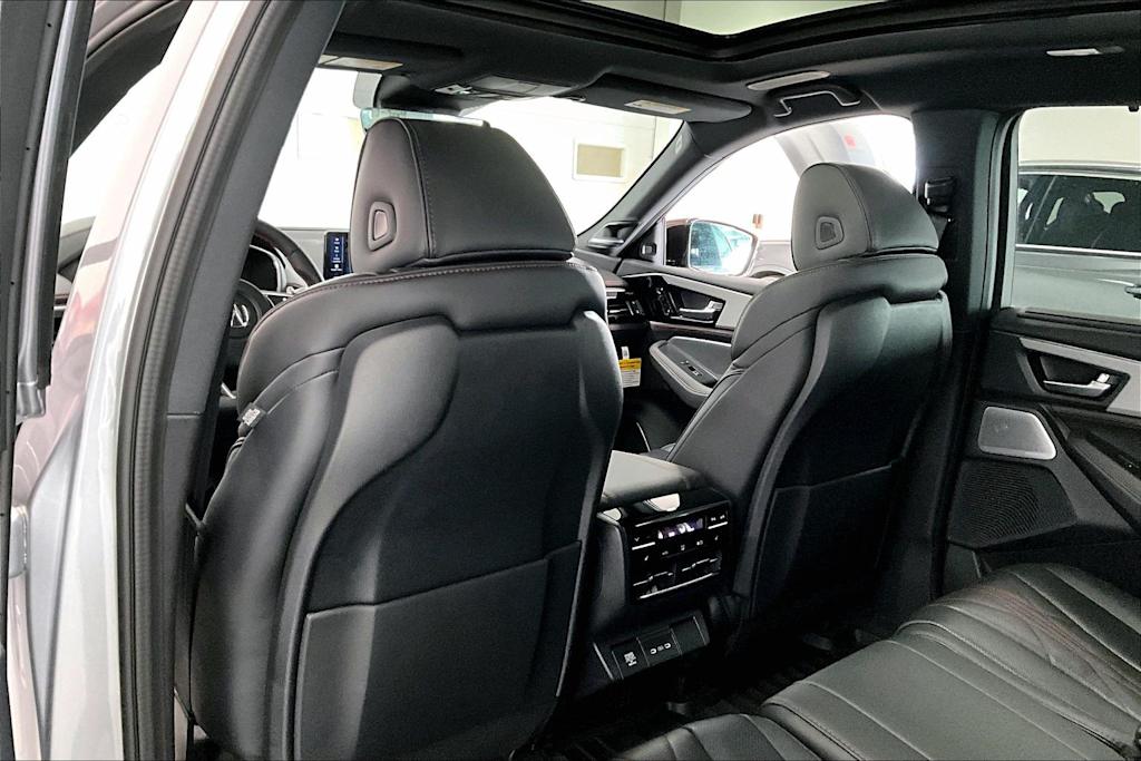 Thumbnail: 2026 Acura MDX - 13