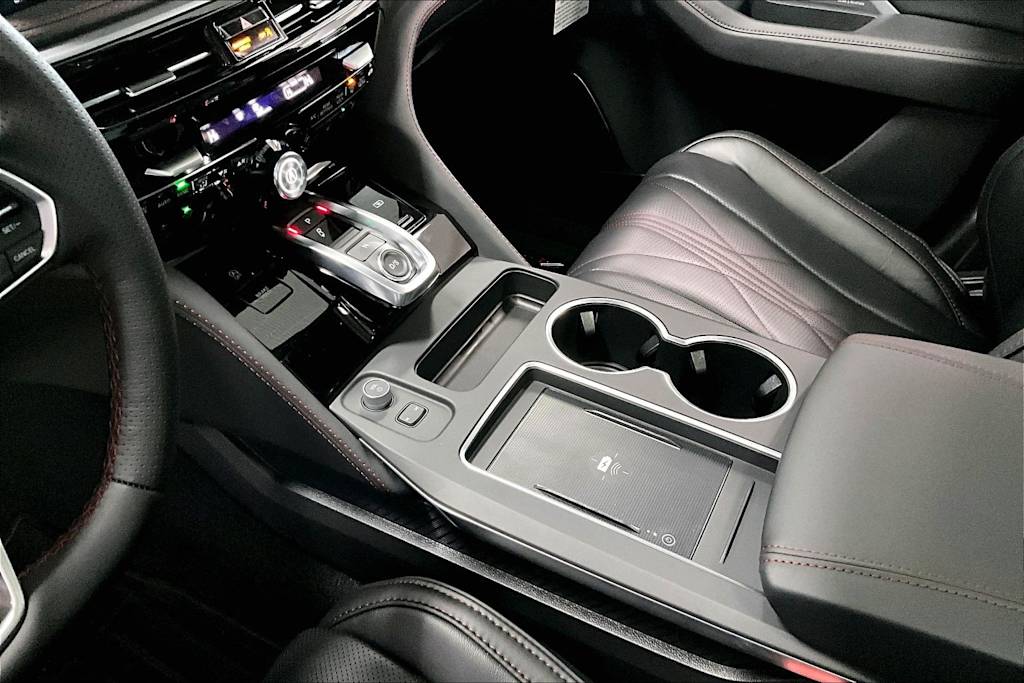 Thumbnail: 2026 Acura MDX - 16
