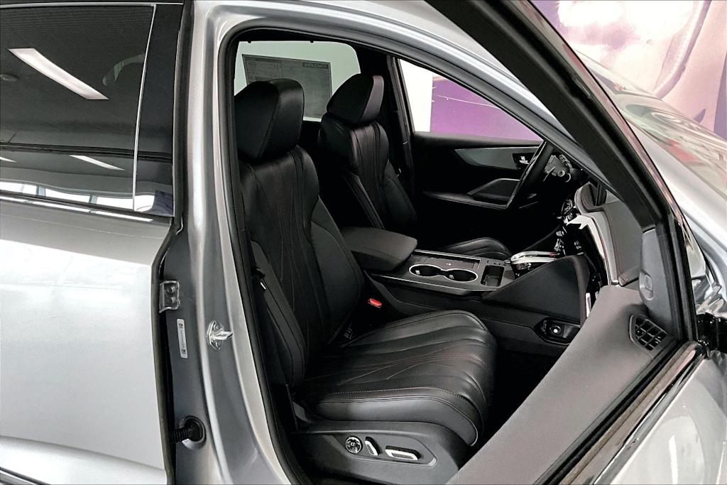 Thumbnail: 2026 Acura MDX - 12