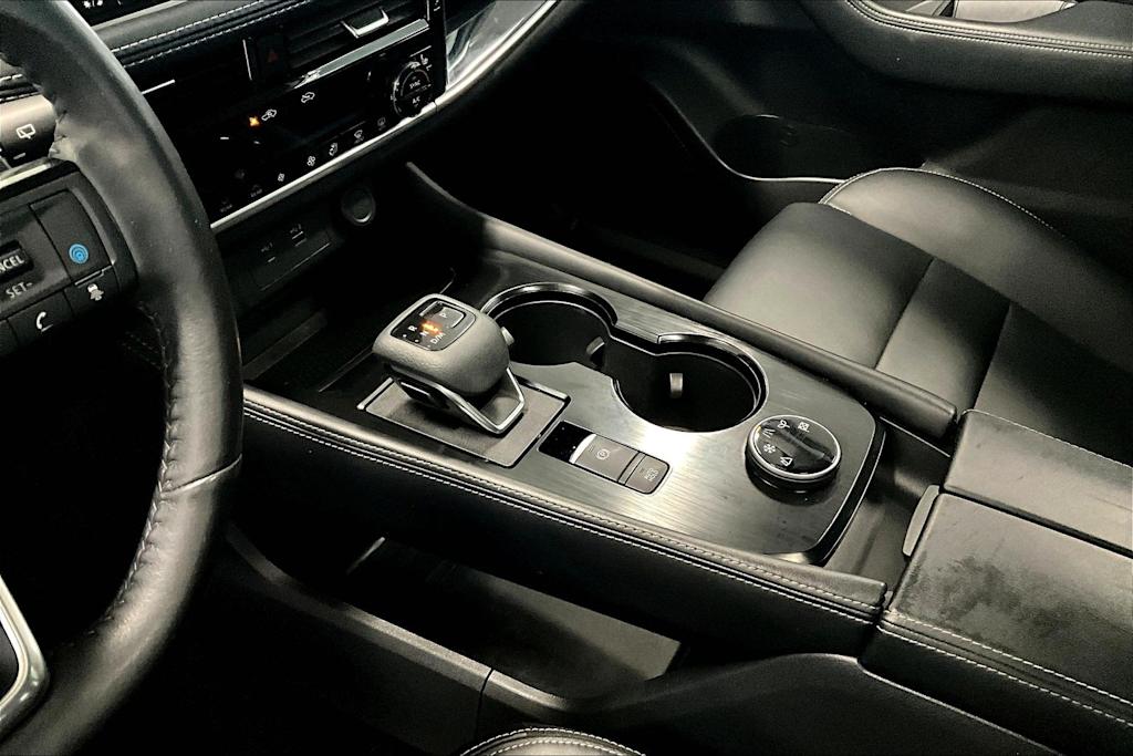 Thumbnail: 2023 Nissan Rogue - 16