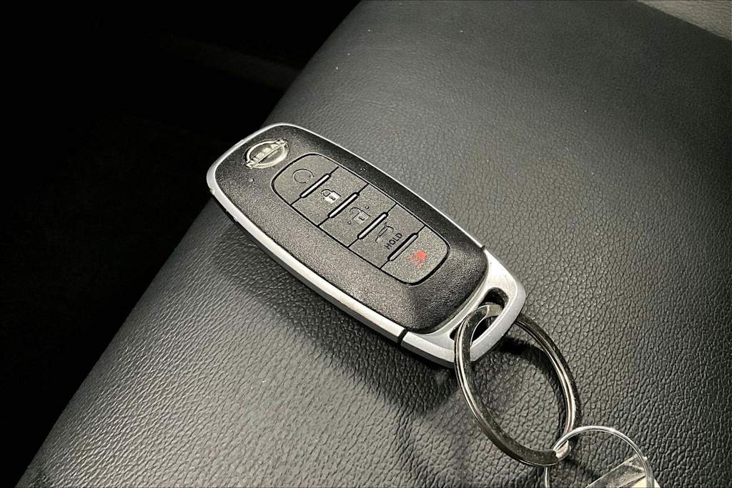 Thumbnail: 2023 Nissan Rogue - 19