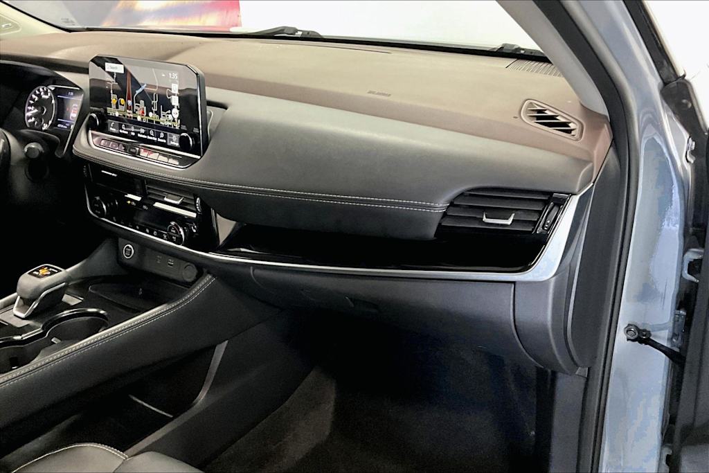 Thumbnail: 2023 Nissan Rogue - 22