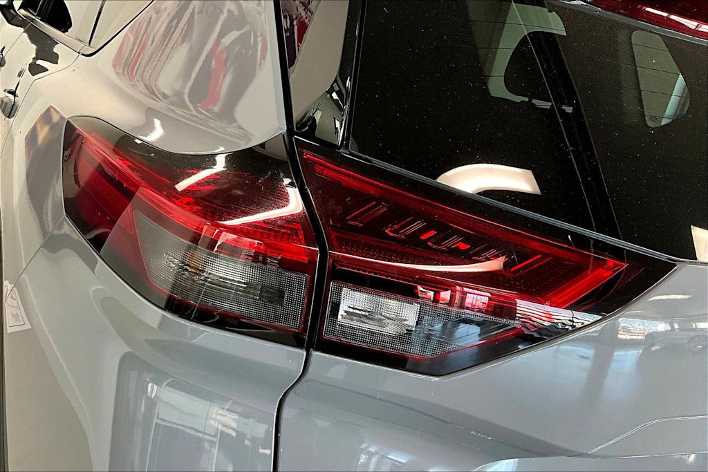 Thumbnail: 2023 Nissan Rogue - 29