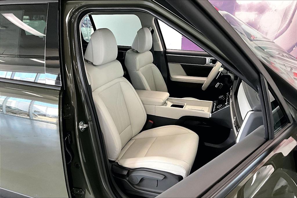 Thumbnail: 2024 Hyundai Santa Fe - 11