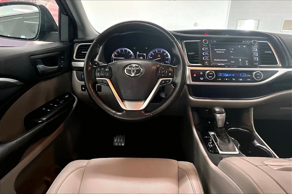 Thumbnail: 2019 Toyota Highlander - 13