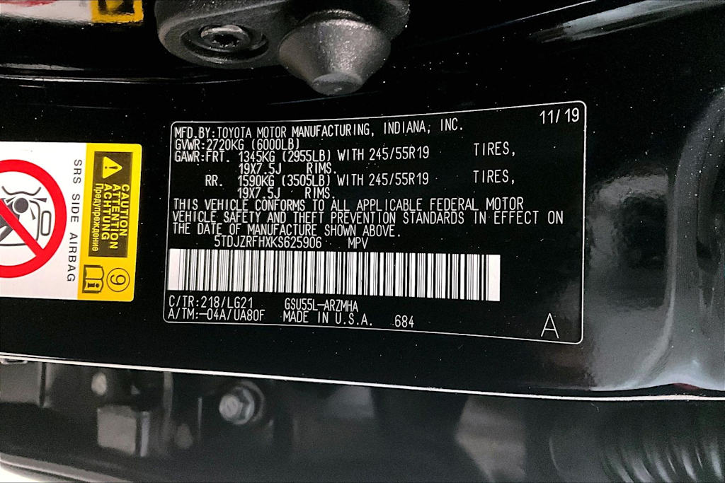 Thumbnail: 2019 Toyota Highlander - 18